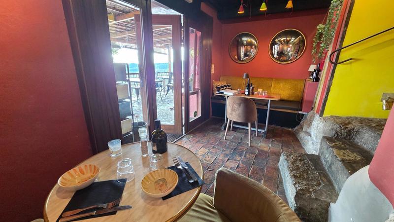 Local commercial - 119 m² - 3 pièces