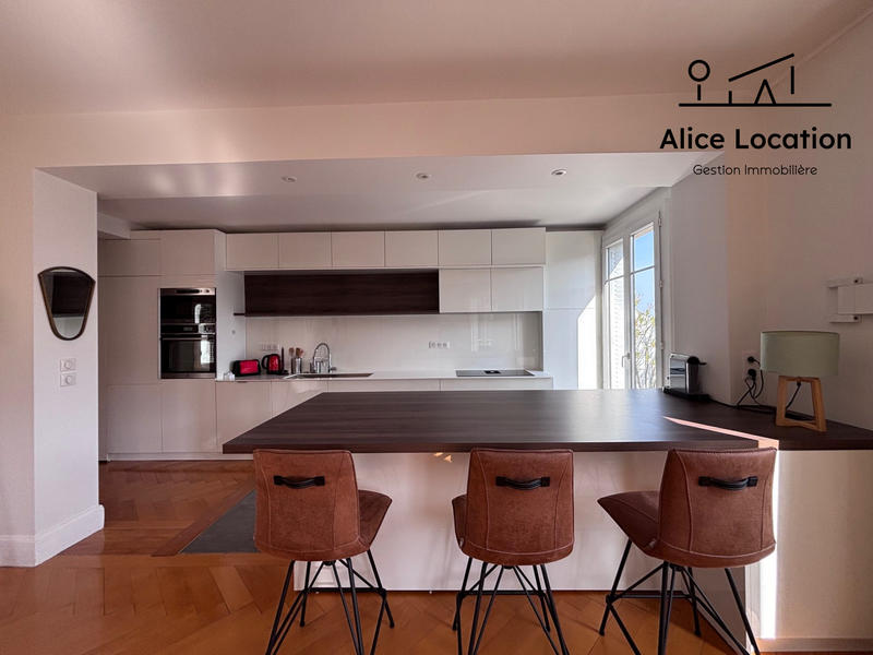 Appartement - 109 m² - 4 pièces