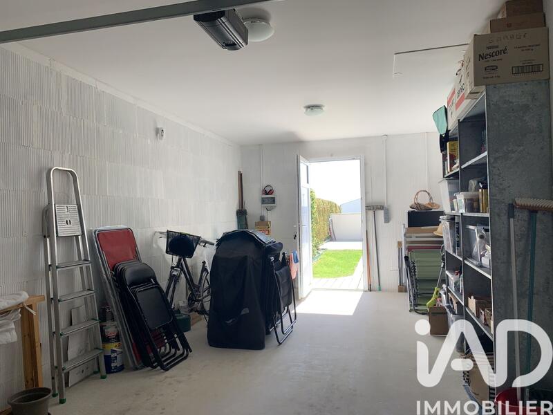 Maison - 96 m² - 5 pièces