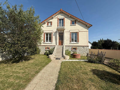 Maison - 105 m² - 6 pièces