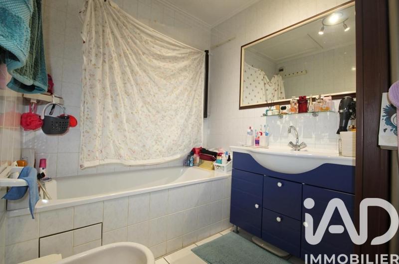 Maison - 93 m² - 5 pièces