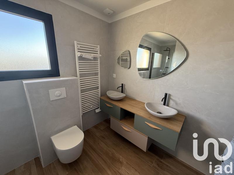 Maison - 140 m² - 5 pièces