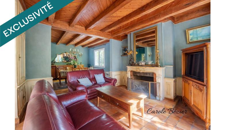 Maison - 255 m² - 8 pièces