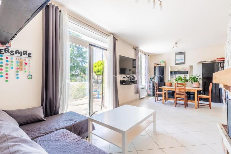 Maison - 105 m² - 6 pièces