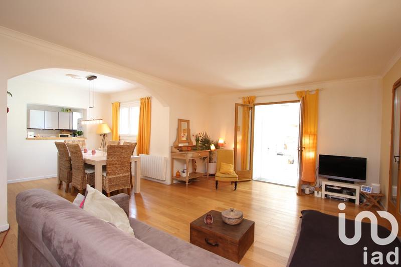 Maison - 143 m² - 7 pièces