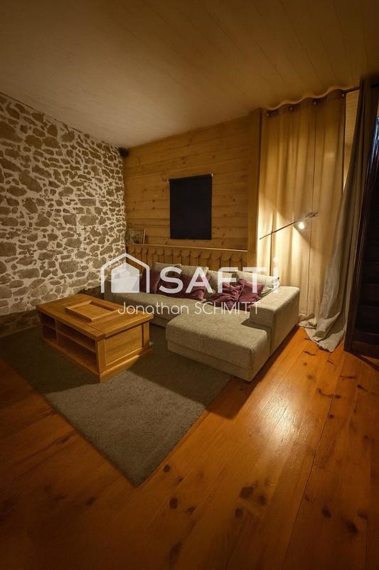 Maison - 231 m² - 7 pièces
