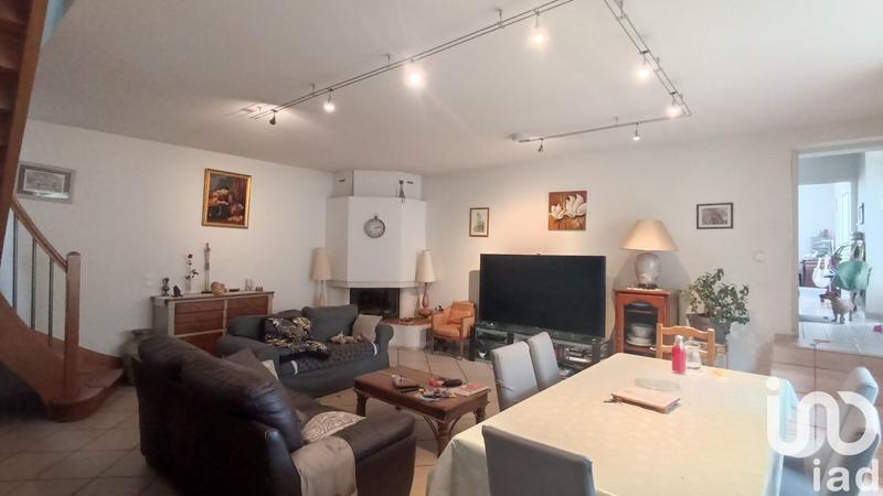 Maison - 170 m² - 8 pièces