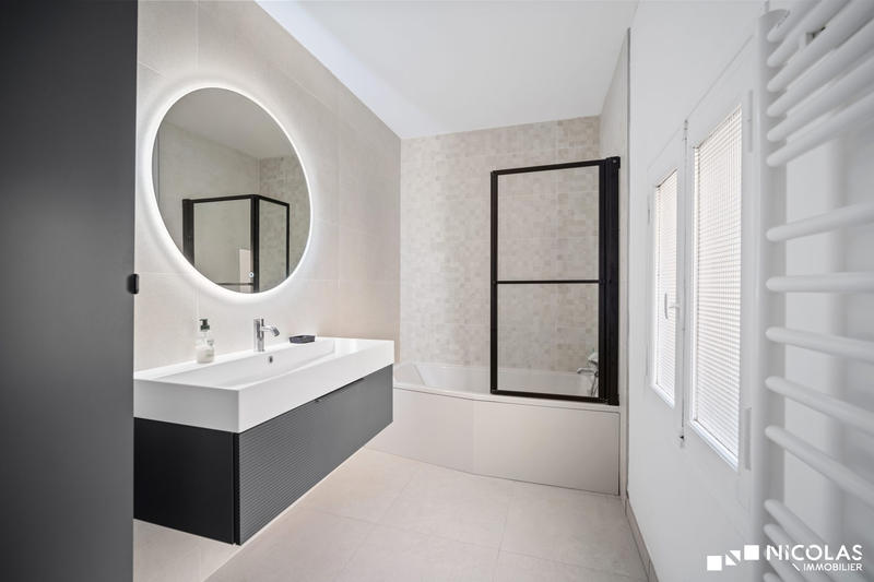 Appartement - 83 m² - 3 pièces