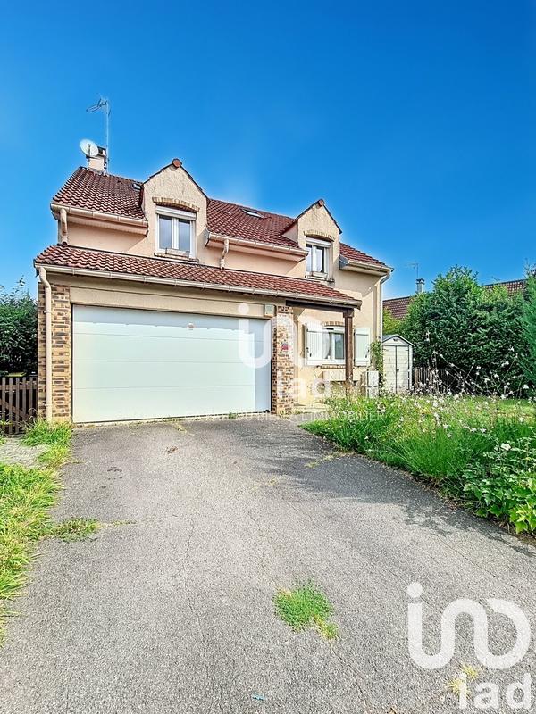 Maison - 167 m² - 8 pièces