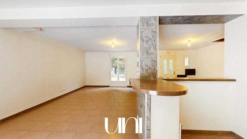 Maison - 88 m² - 3 pièces