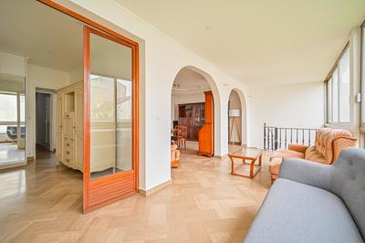 Maison - 191 m² - 6 pièces