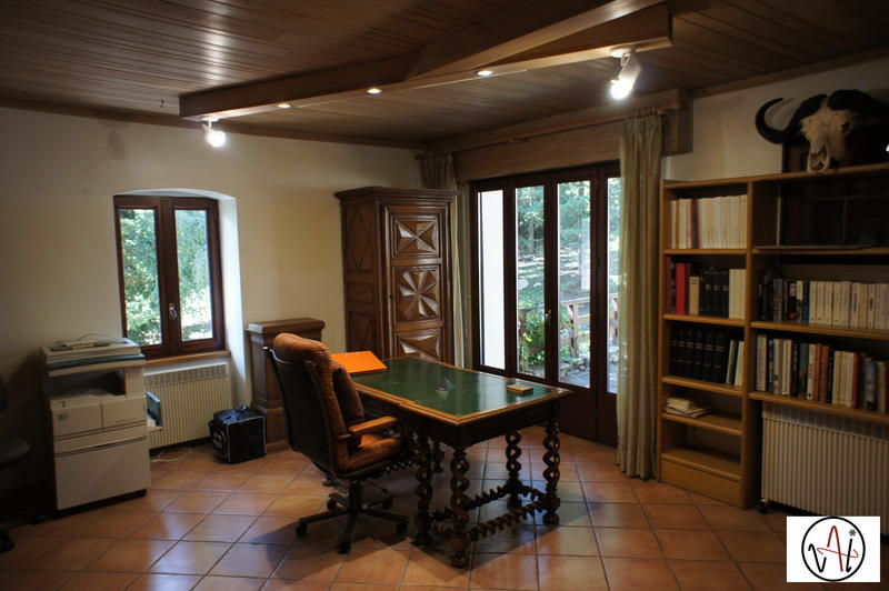 Maison ancienne - 292 m² - 7 pièces