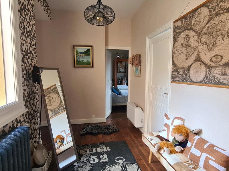 Maison - 212 m² - 6 pièces