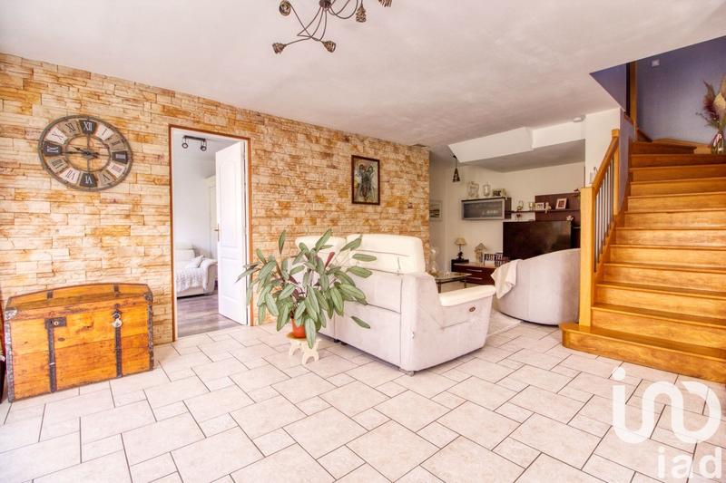 Maison - 140 m² - 6 pièces