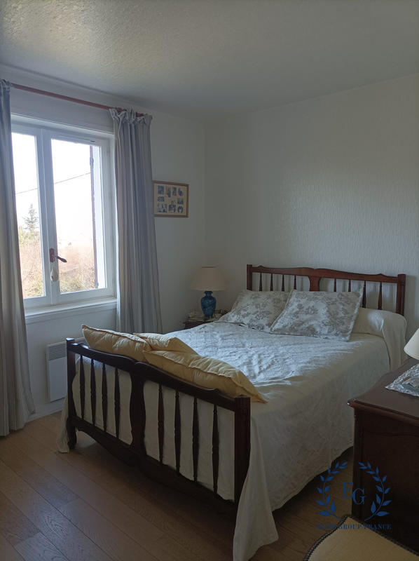 Maison - 138 m² - 5 pièces