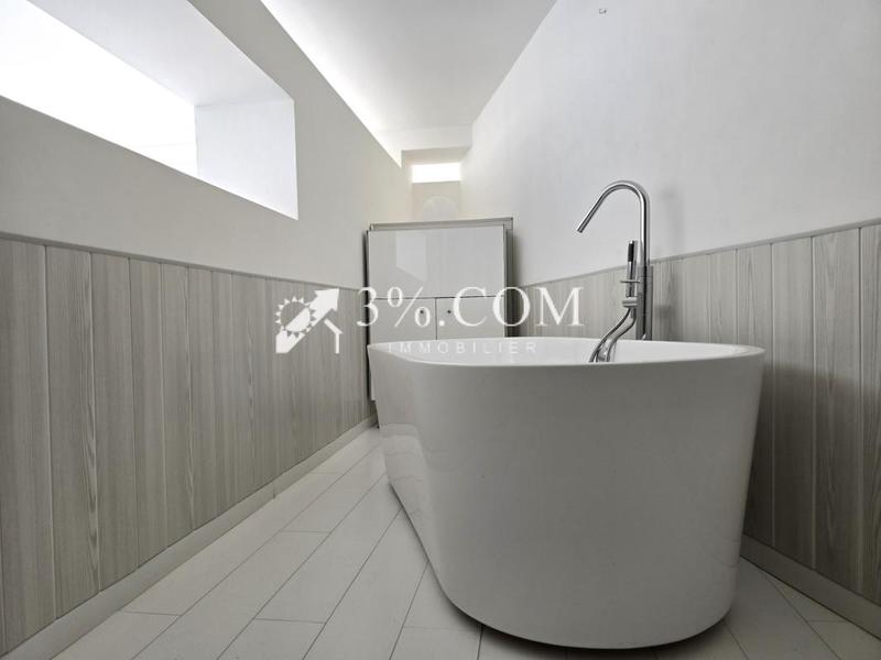 Loft - 170 m² - 5 pièces