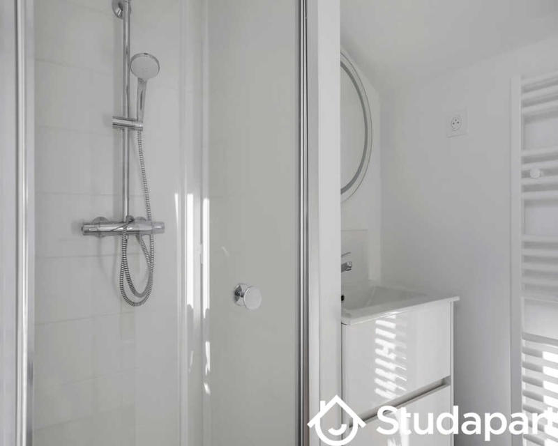 Chambre - 52 m² - 1 pièce