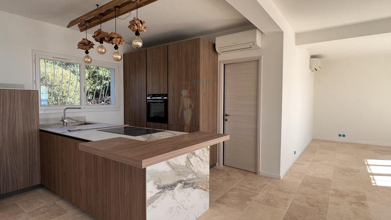 Villa - 150 m² - 5 pièces