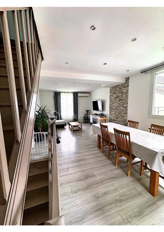 Maison - 110 m² - 4 pièces