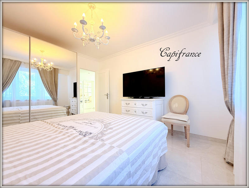 Maison - 179 m² - 7 pièces