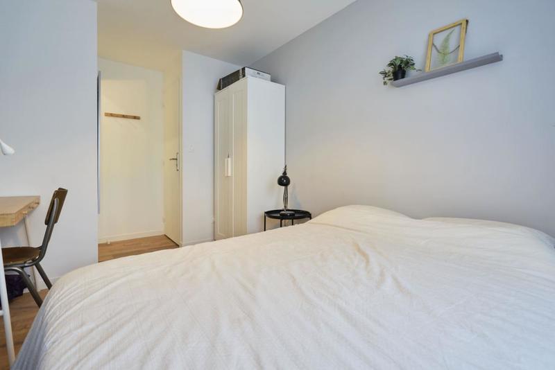 Appartement - 84 m² - 5 pièces