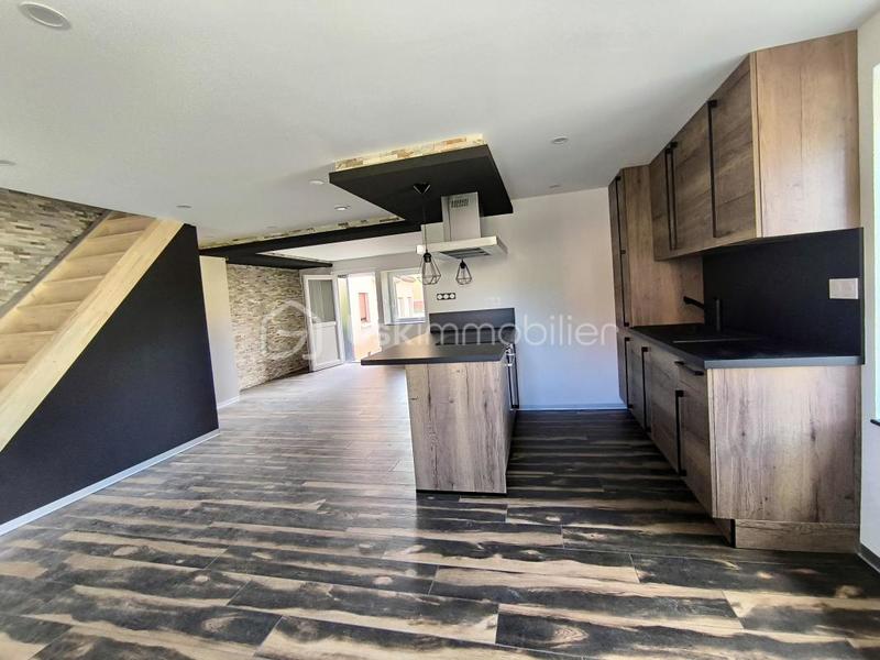 Maison de village - 65 m² - 4 pièces