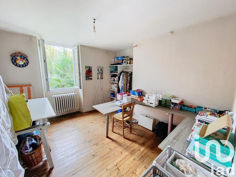 Maison - 263 m² - 10 pièces