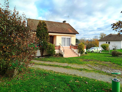 Maison - 91 m² - 4 pièces