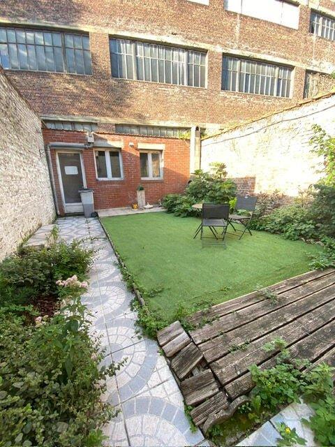 Chambre - 14 m² - 7 pièces