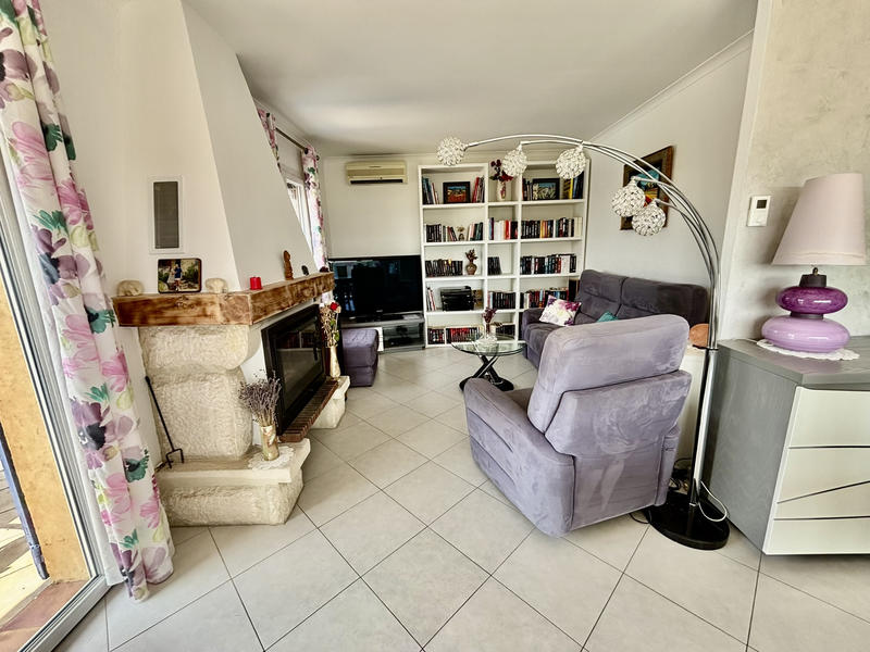 Maison - 97 m² - 5 pièces