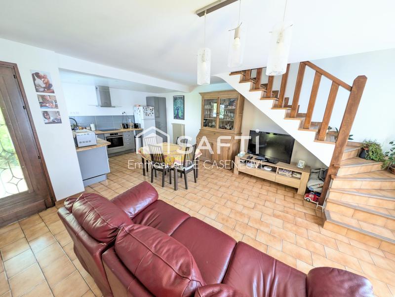 Maison - 90 m² - 4 pièces