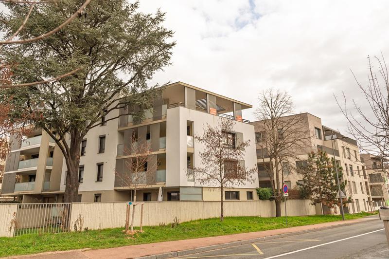 Appartement - 142 m² - 5 pièces