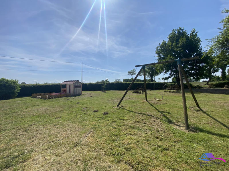 Maison - 100 m² - 4 pièces