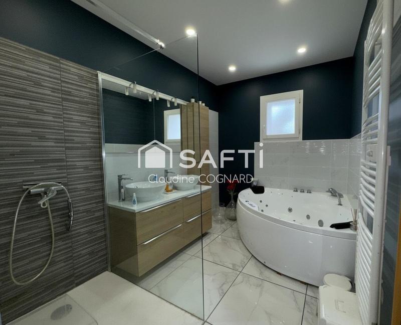 Maison - 132 m² - 6 pièces