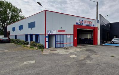 Local commercial - 270 m² - 3 pièces