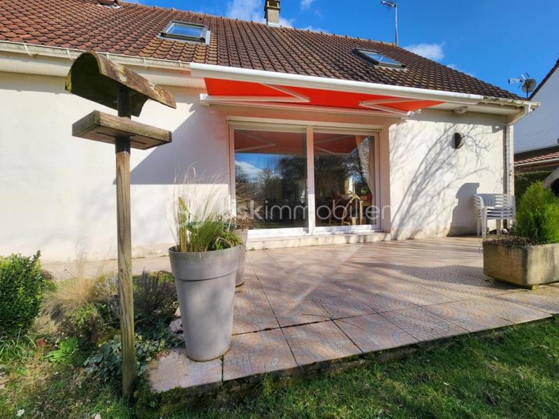 Maison - 160 m² - 5 pièces