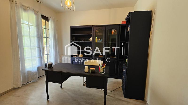 Maison - 194 m² - 6 pièces