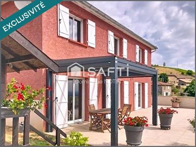 Maison - 121 m² - 4 pièces