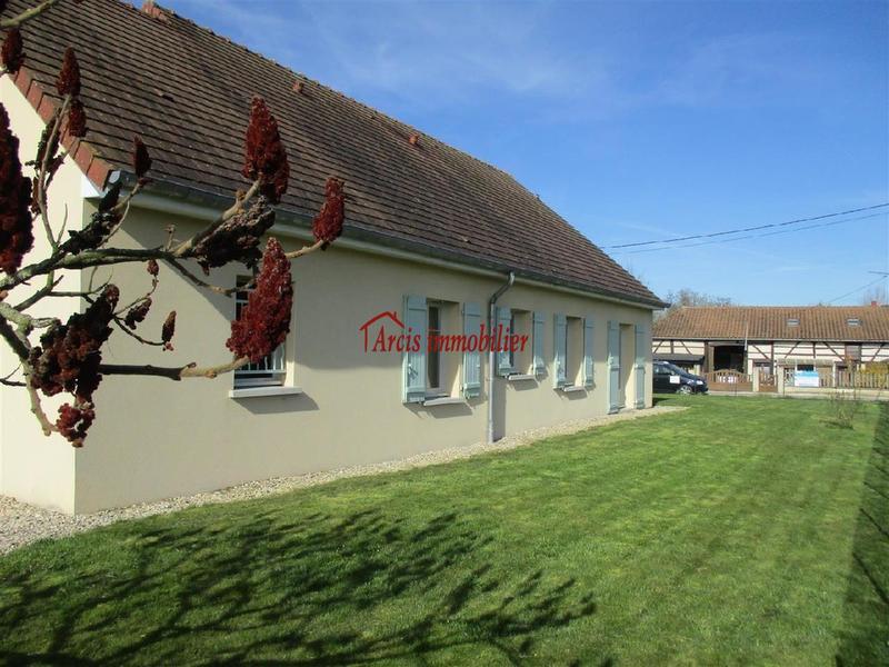 Maison - 104 m² - 5 pièces