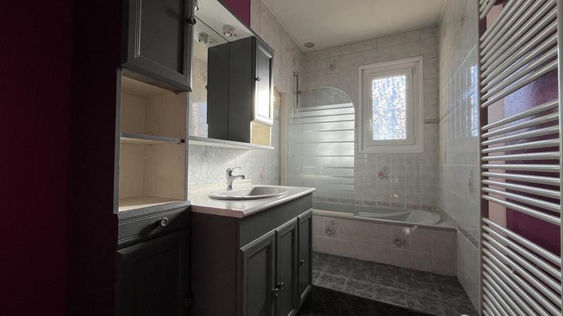 Pavillon - 89 m² - 5 pièces