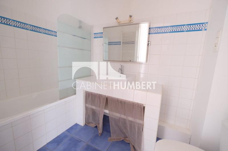 Appartement - 82 m² - 3 pièces