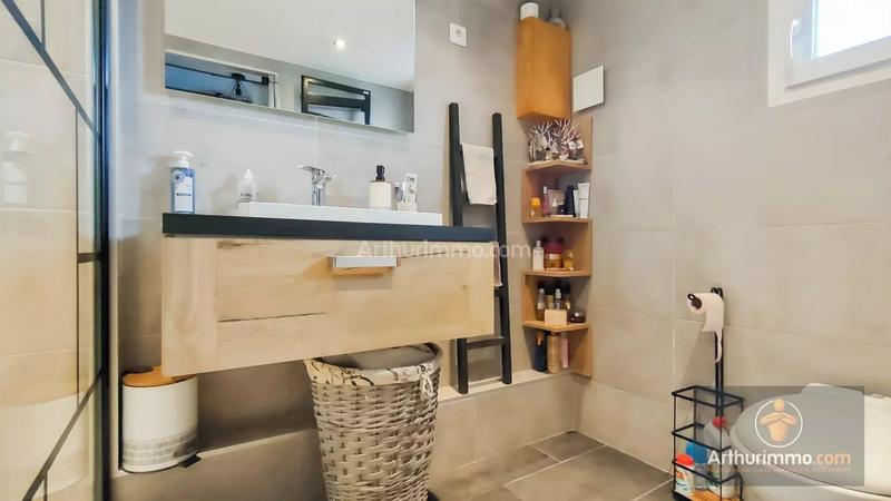 Maison - 105 m² - 6 pièces