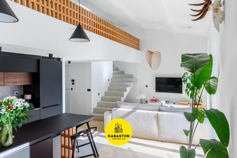 Appartement - 62 m² - 2 pièces