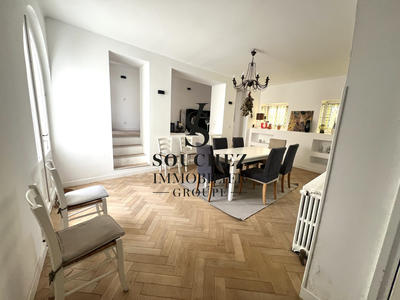 Manoir - 307 m² - 16 pièces