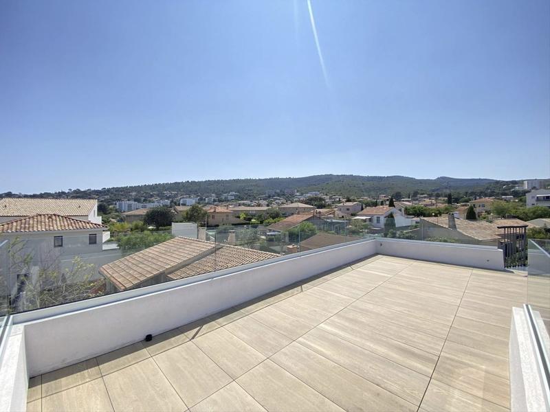 Maison - 112 m² - 4 pièces