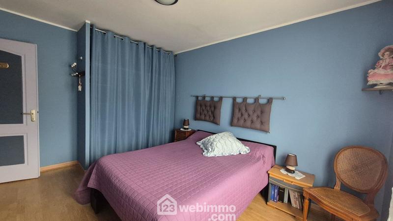 Maison - 90 m² - 5 pièces