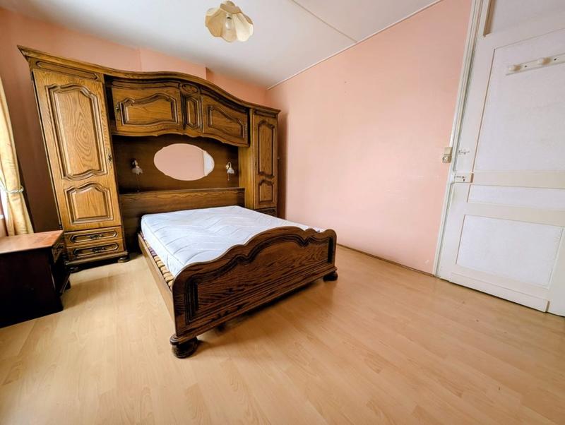 Maison - 80 m² - 5 pièces