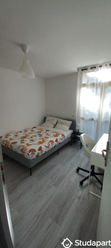 Chambre - 13 m² - 1 pièce