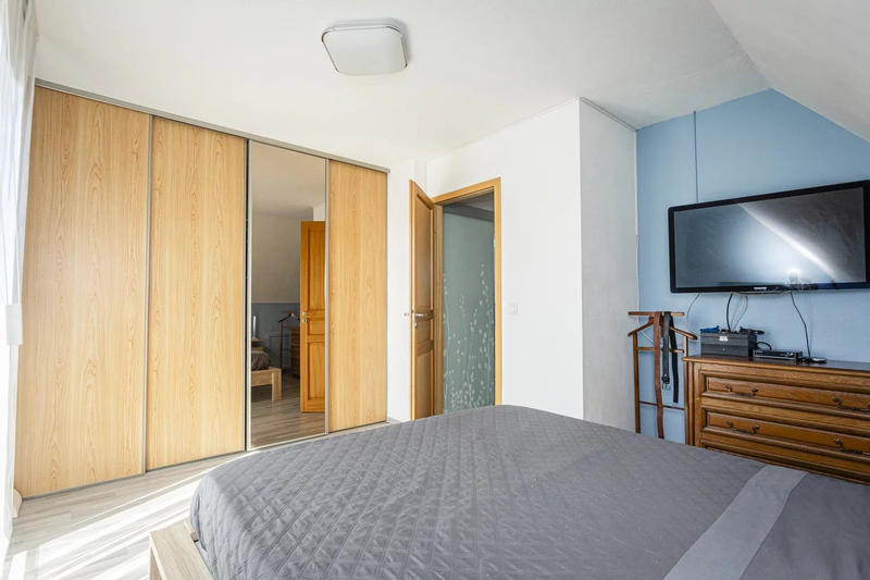 Maison - 88 m² - 5 pièces