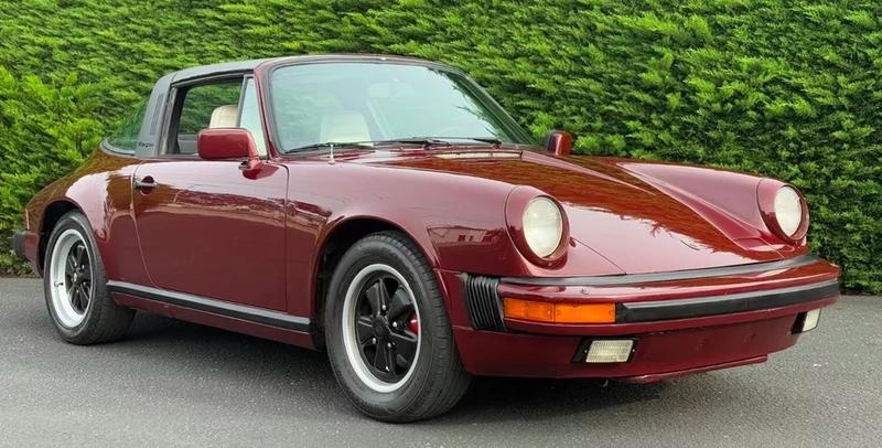 Porsche 911 Targa